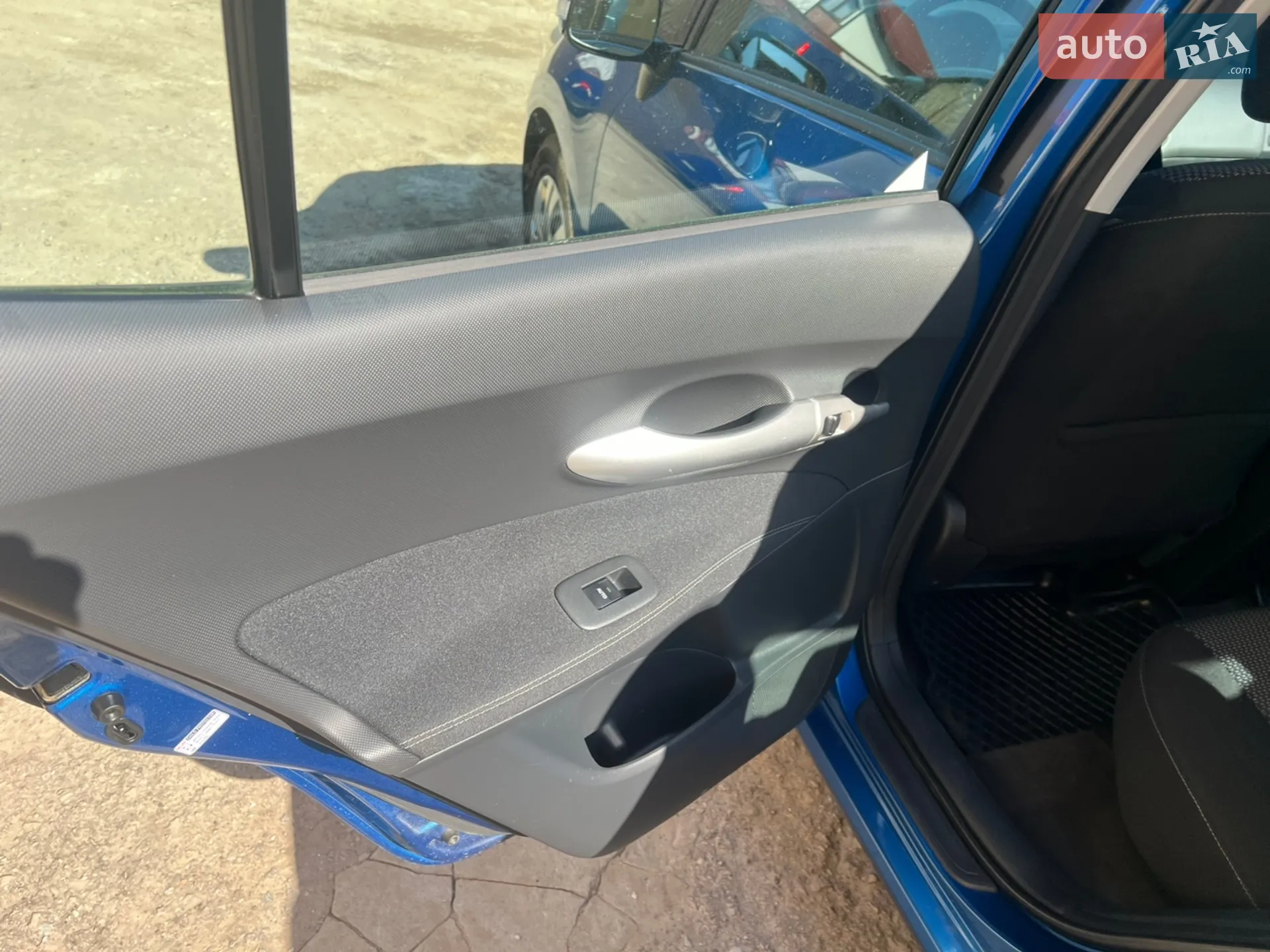 2010 Toyota Auris - мініатюра 39