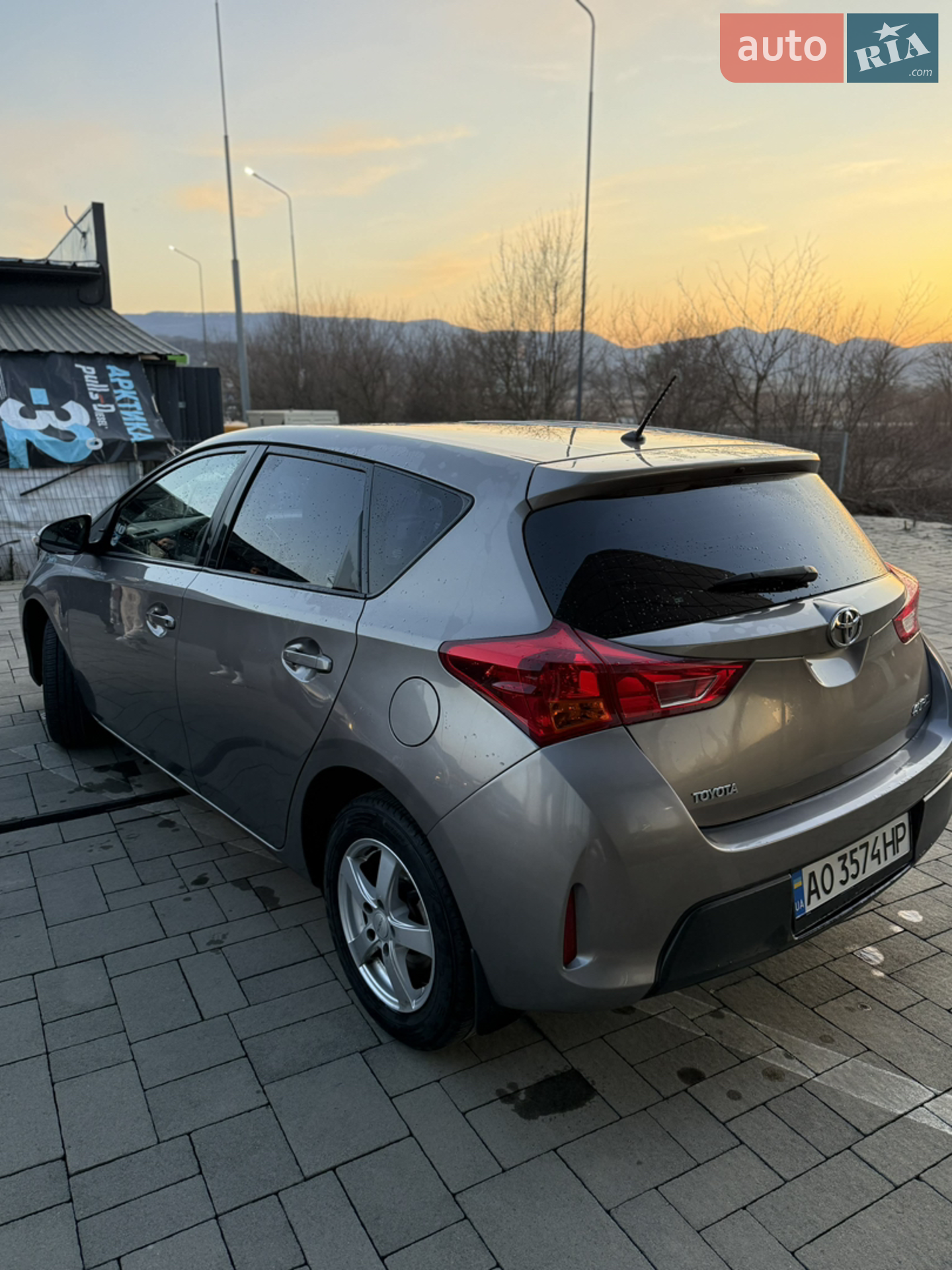 2013 Toyota Auris - мініатюра 2