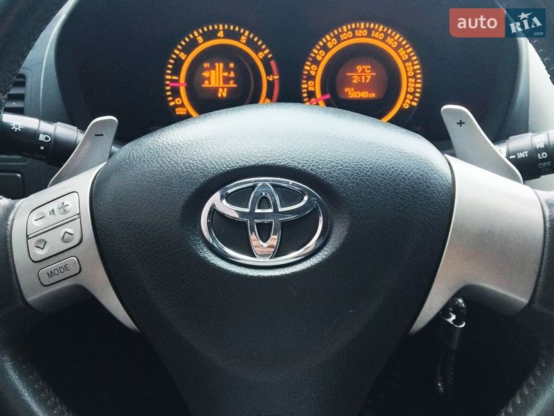 Хэтчбек Toyota Auris 2008 в Одессе