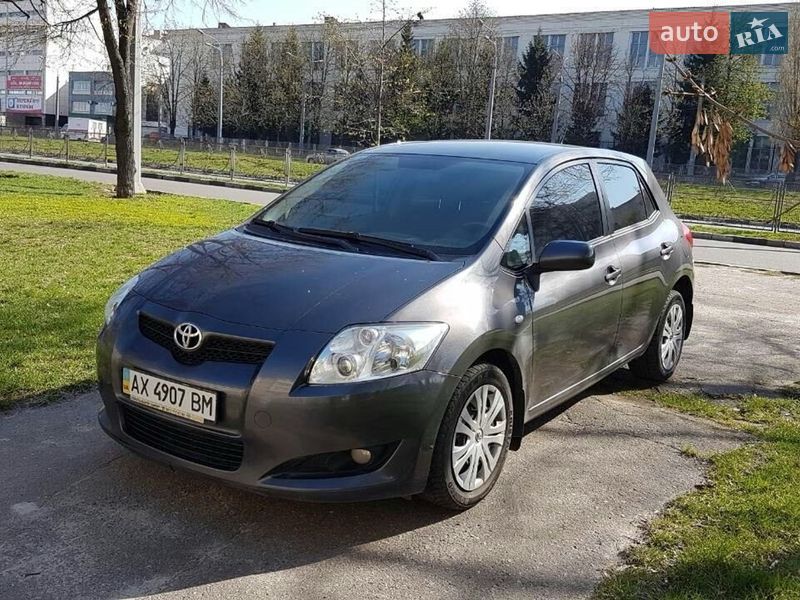 Toyota Auris 2008