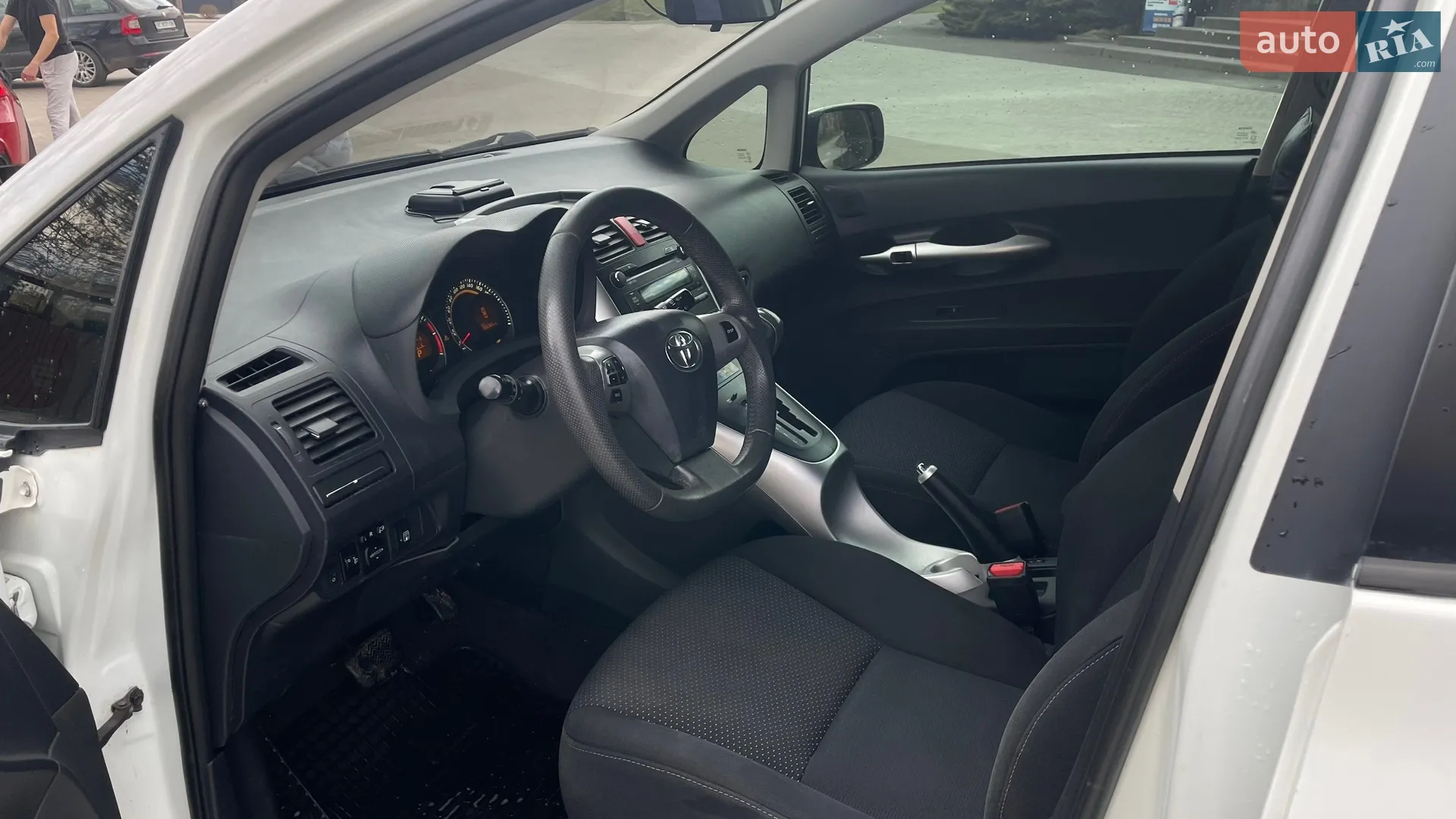 2012 Toyota Auris - мініатюра 5
