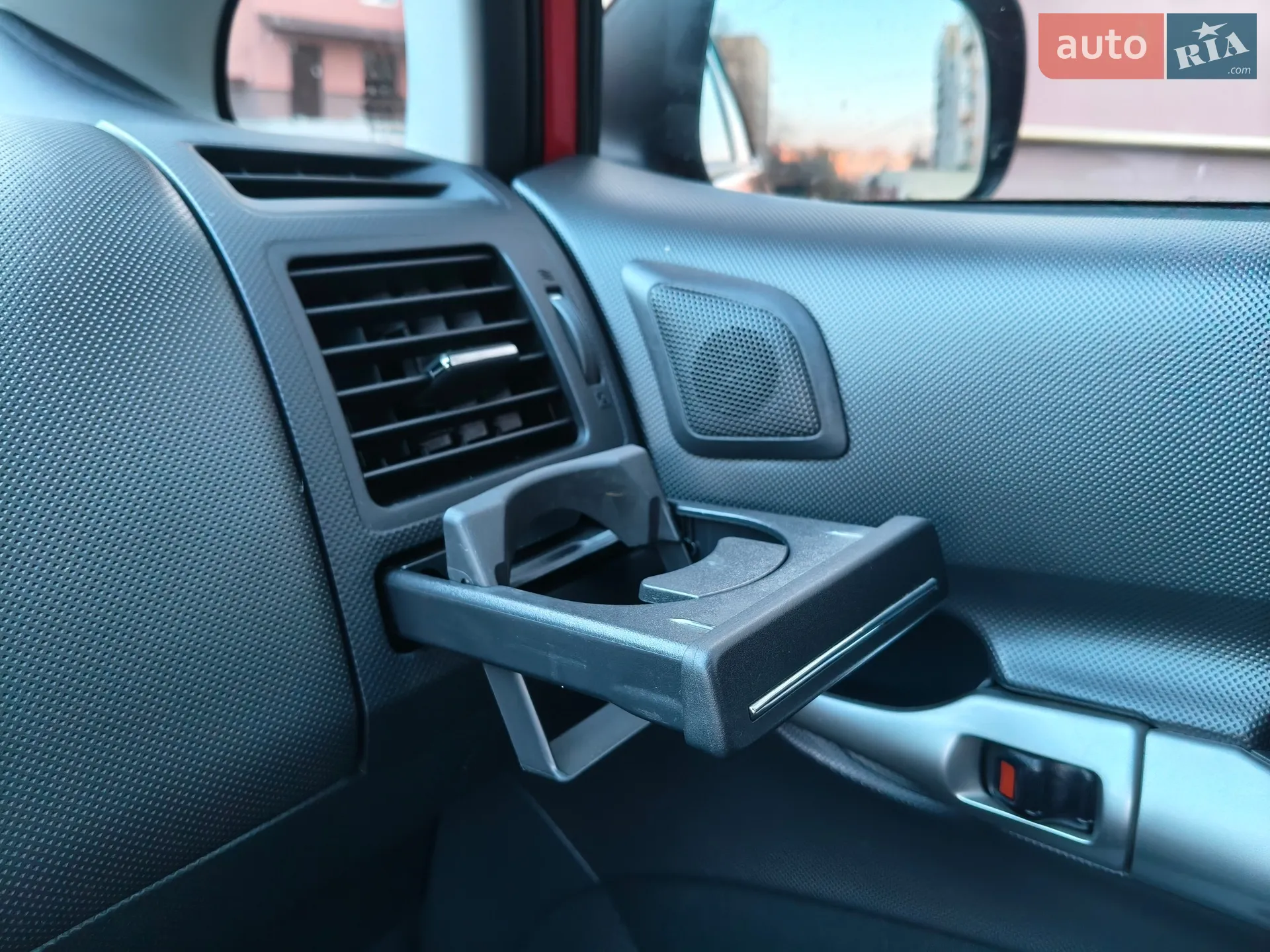 2010 Toyota Auris - мініатюра 18