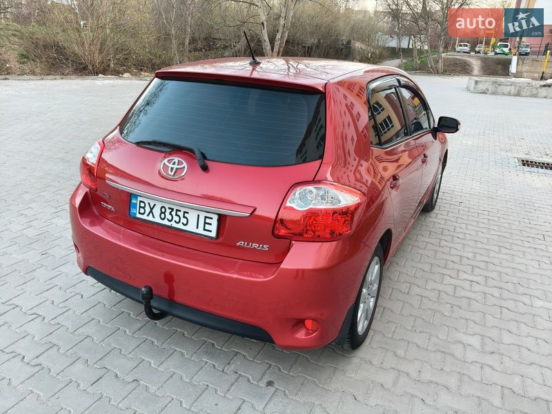 Хэтчбек Toyota Auris 2010 в Хмельницком фото 32 Хэтчбек Toyota Auris 2010 в Хмельницком