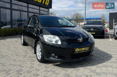 Хетчбек Toyota Auris 2008 в Мукачевому