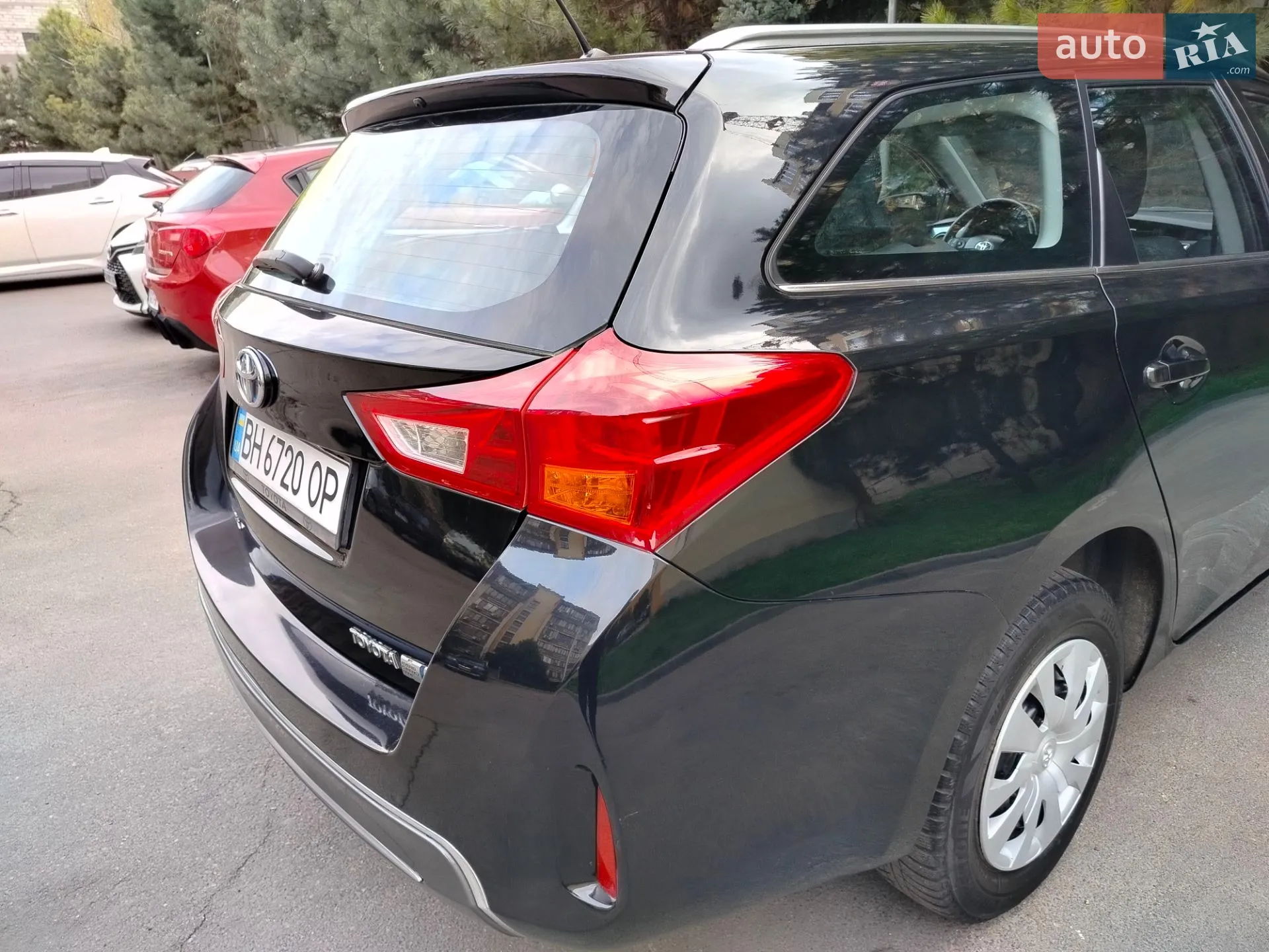 2013 Toyota Auris - мініатюра 16