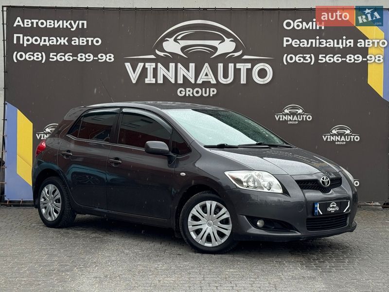Хэтчбек Toyota Auris 2008 в Виннице