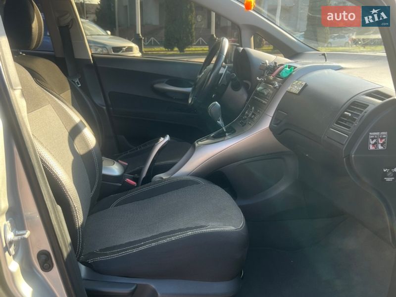 Хетчбек Toyota Auris 2008 в Хмельницькому фото 7 Хетчбек Toyota Auris 2008 в Хмельницькому