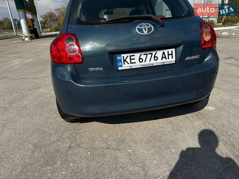Хэтчбек Toyota Auris 2007 в Днепре