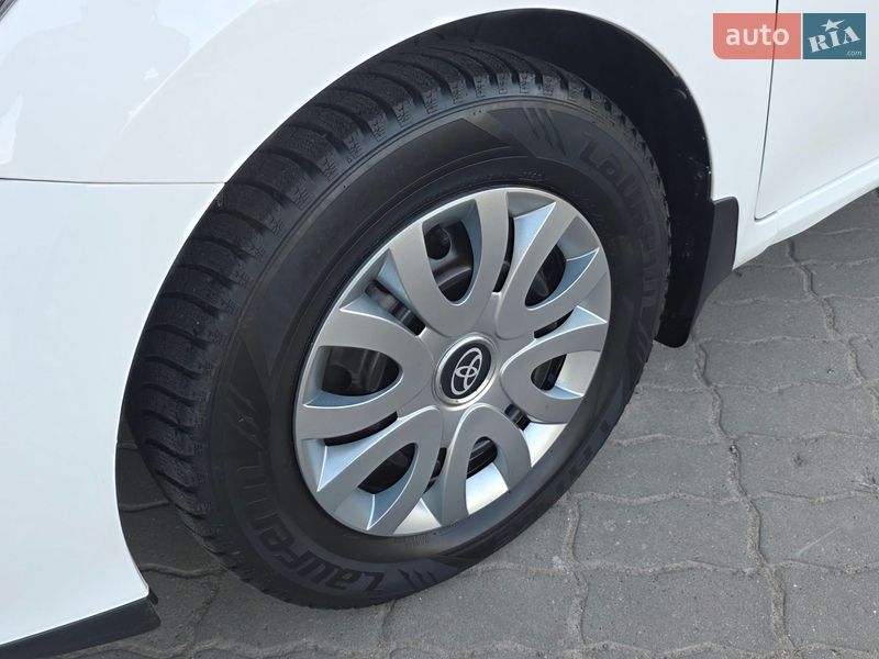 Хэтчбек Toyota Auris 2013 в Хмельницком фото 20 Хэтчбек Toyota Auris 2013 в Хмельницком