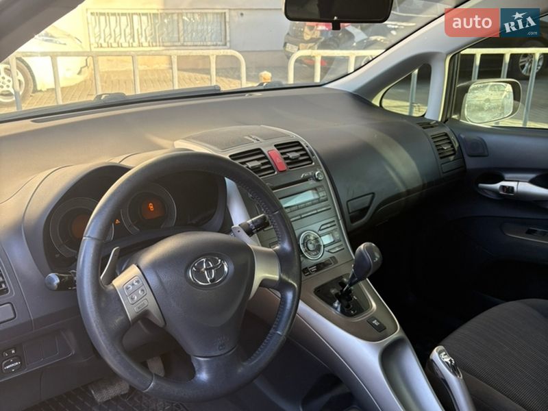 Хэтчбек Toyota Auris 2008 в Днепре фото 7 Хэтчбек Toyota Auris 2008 в Днепре