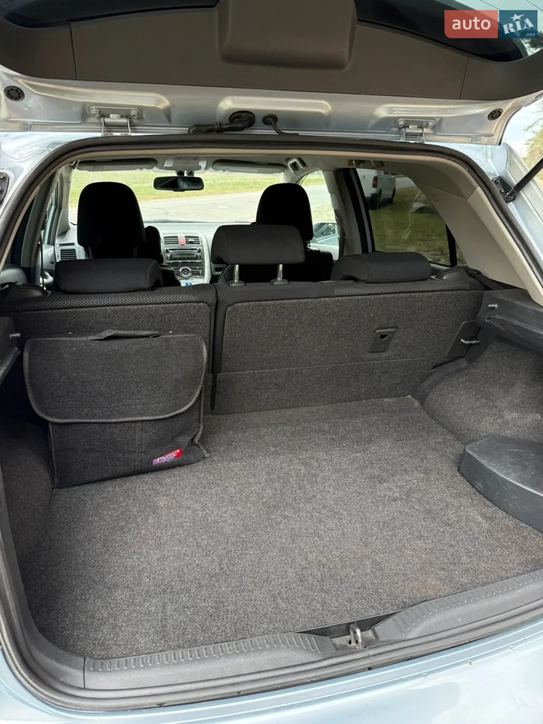 2011 Toyota Auris - мініатюра 11