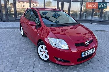 Хэтчбек Toyota Auris 2008 в Тернополе