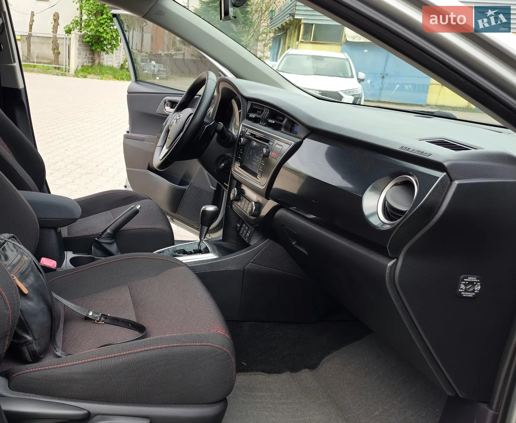 2013 Toyota Auris - мініатюра 46