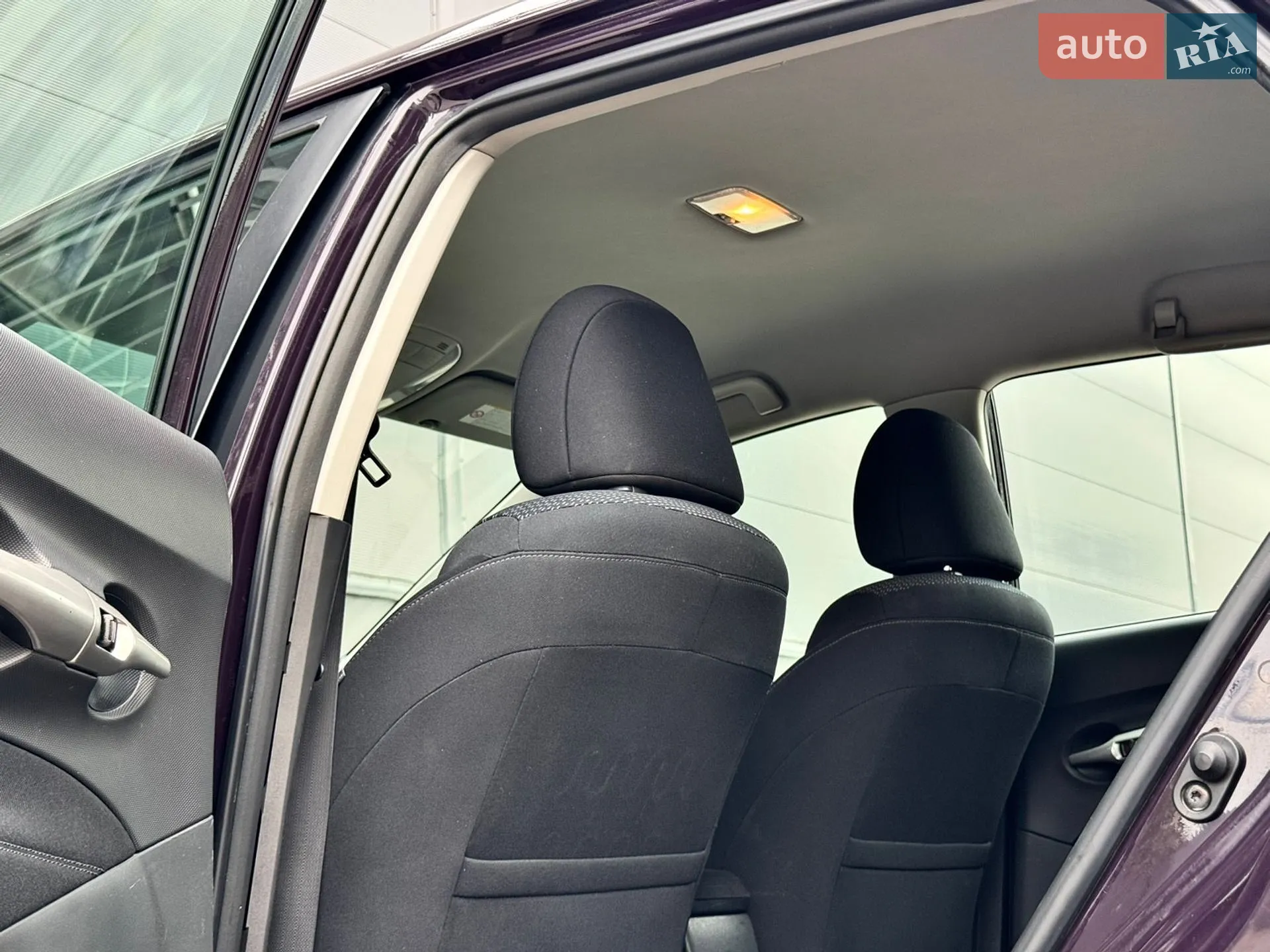 2011 Toyota Auris - мініатюра 30