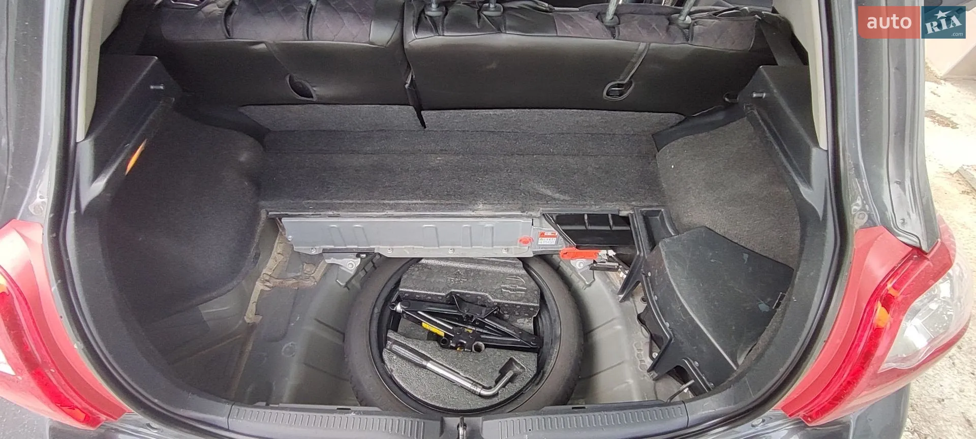 2012 Toyota Auris - мініатюра 29