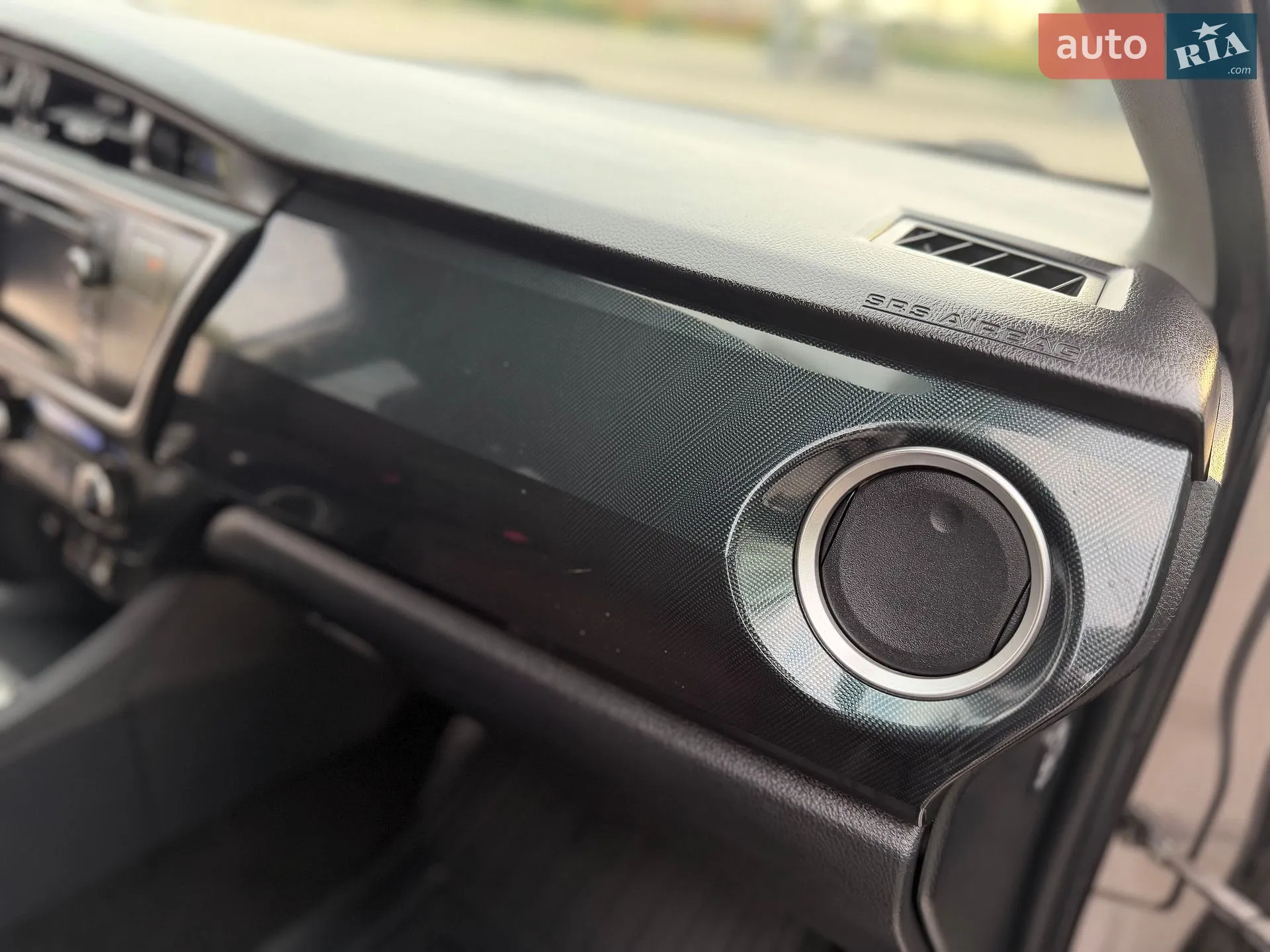 2013 Toyota Auris - мініатюра 28
