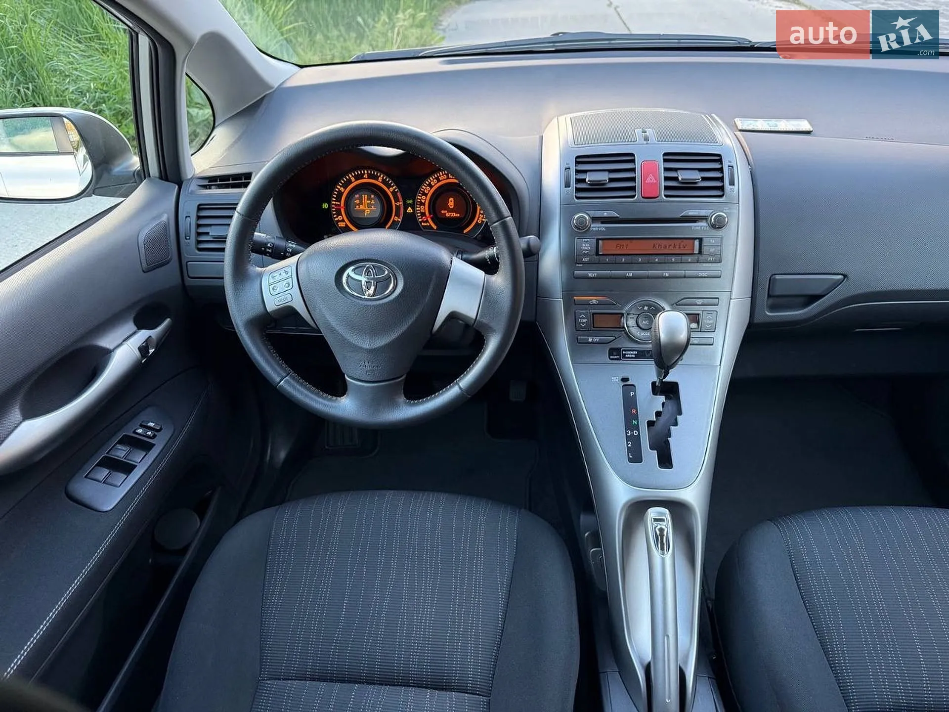 2010 Toyota Auris - мініатюра 65