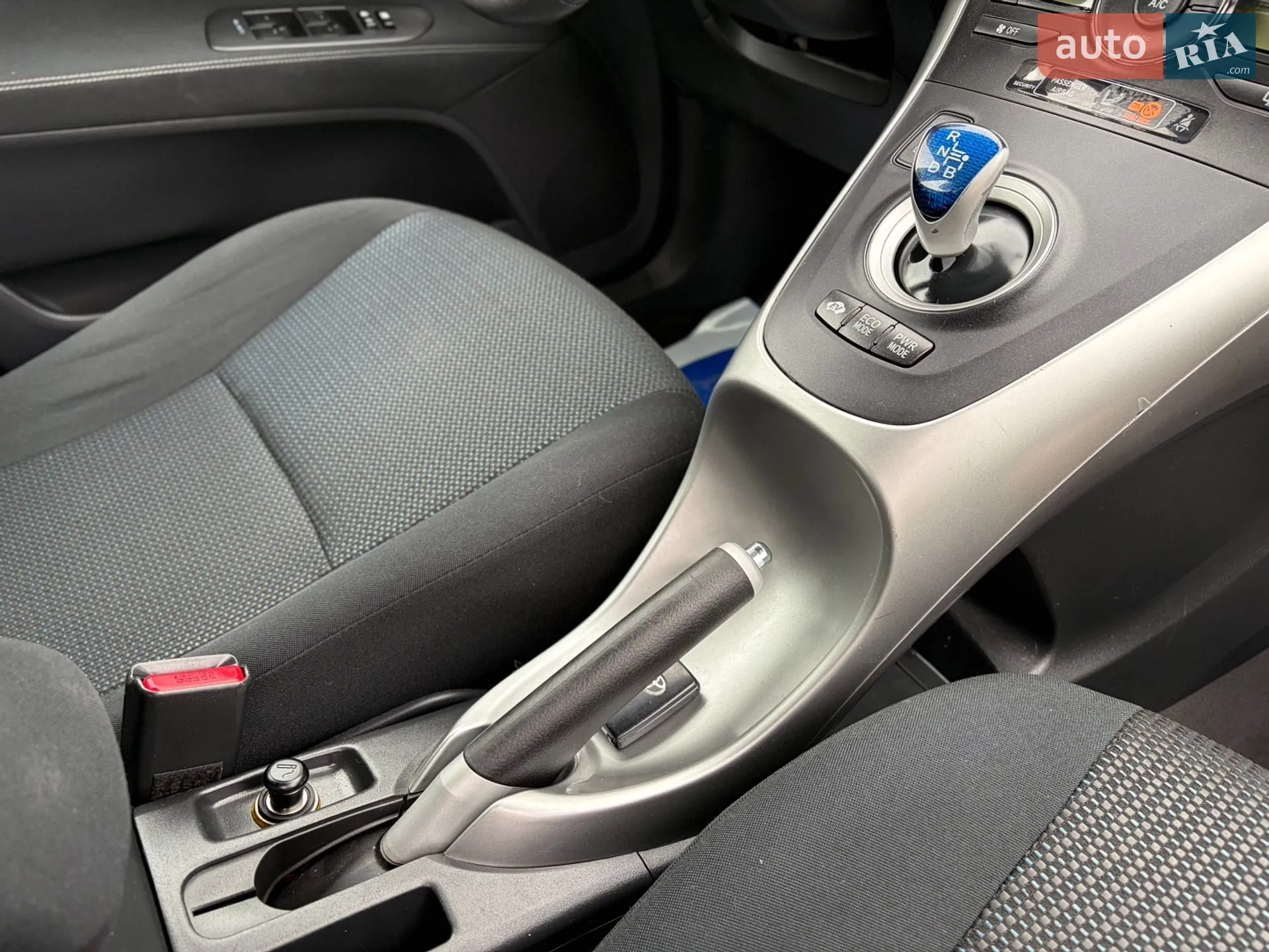 2010 Toyota Auris - мініатюра 35