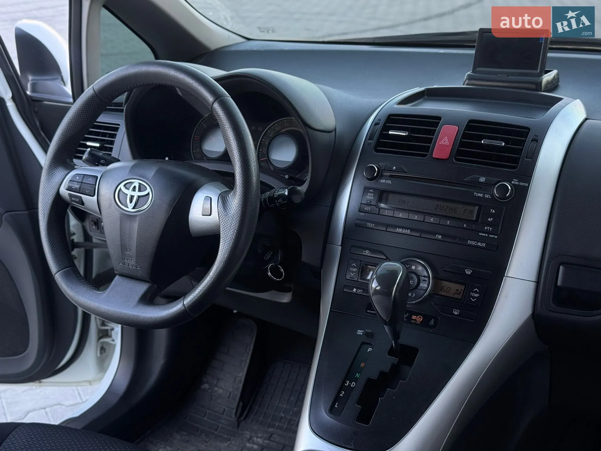 2012 Toyota Auris - мініатюра 32