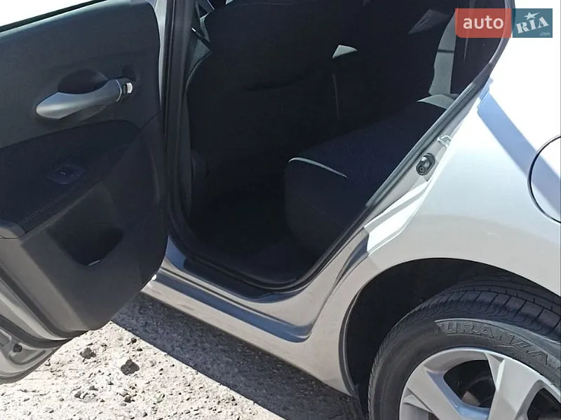 Toyota Auris 2012 VIN NMTKV56E90R100314 фото оголошення 8 з 53