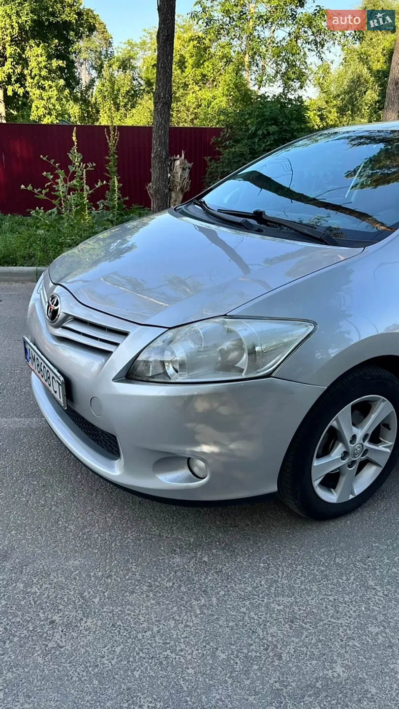 2011 Toyota Auris - мініатюра 15