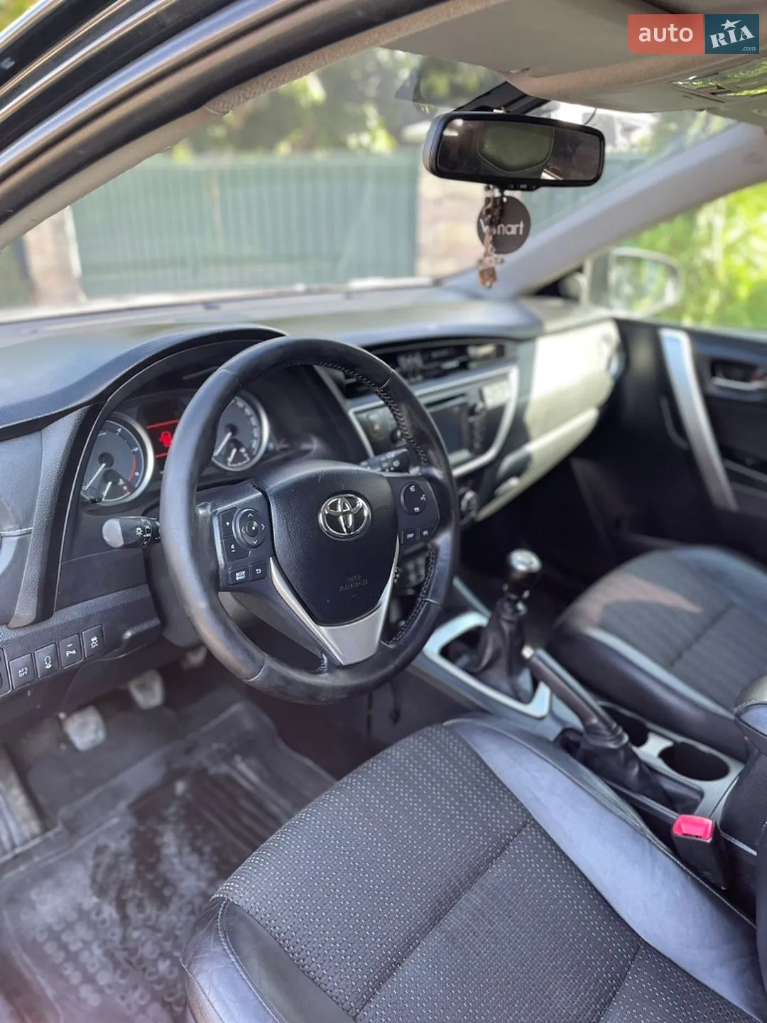 2014 Toyota Auris - мініатюра 11