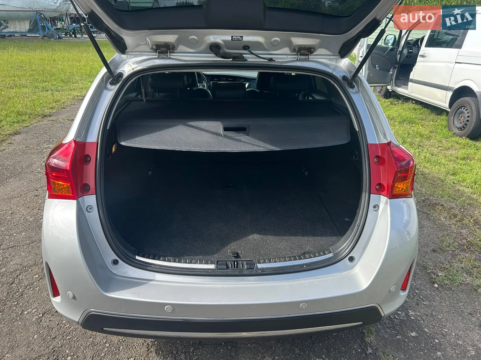 2013 Toyota Auris - мініатюра 9