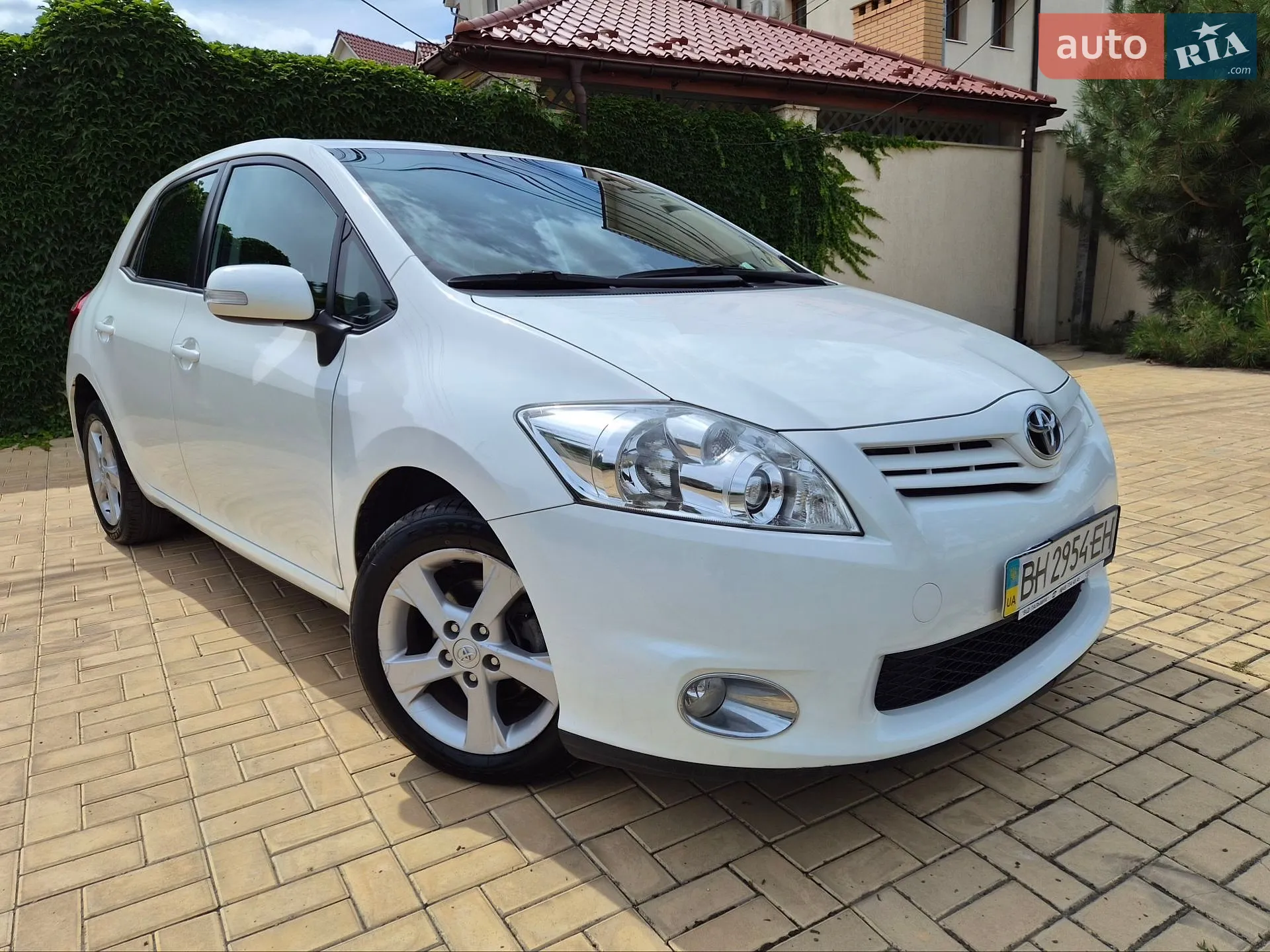 2012 Toyota Auris - мініатюра 3