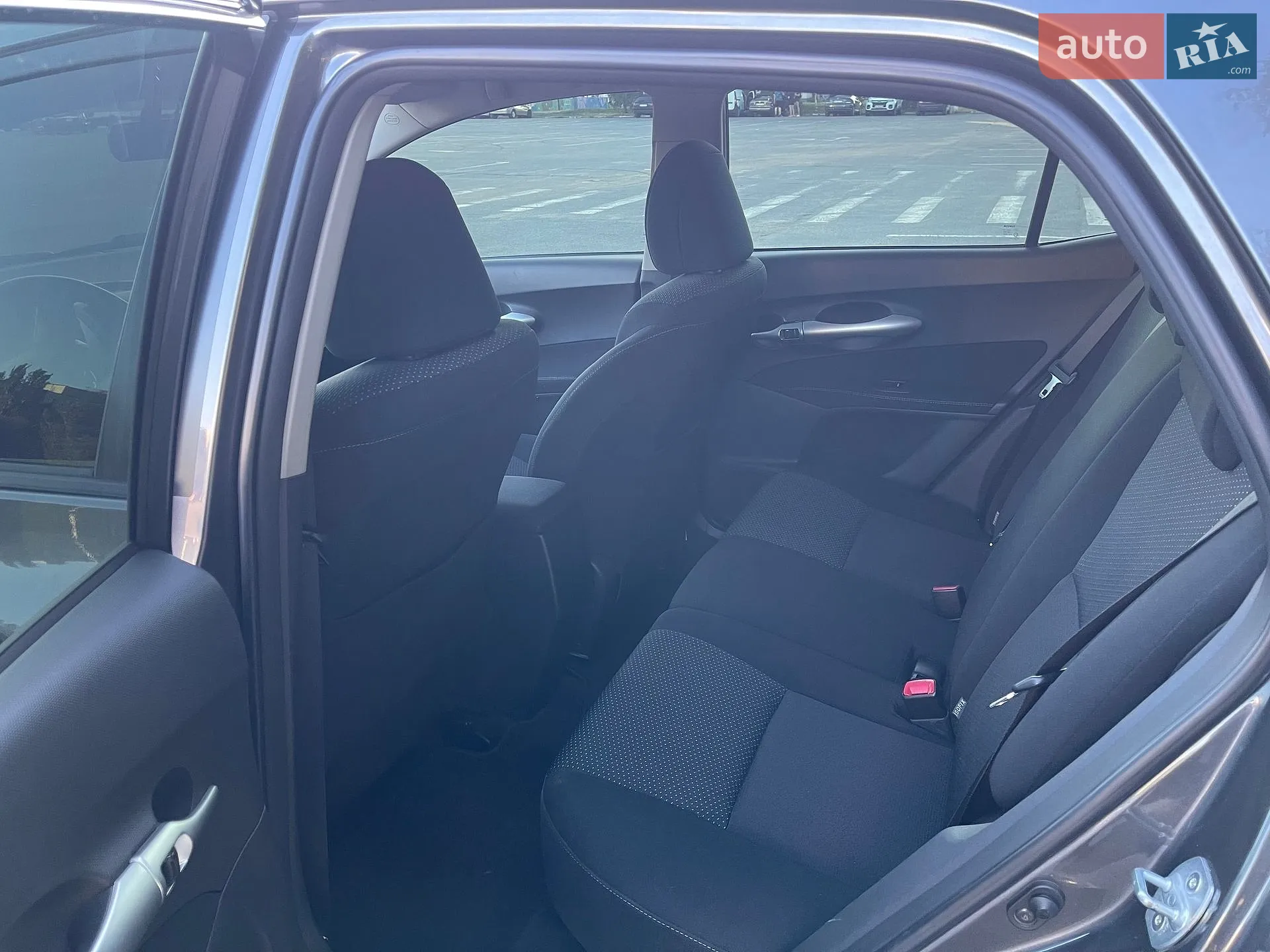 2012 Toyota Auris - мініатюра 17