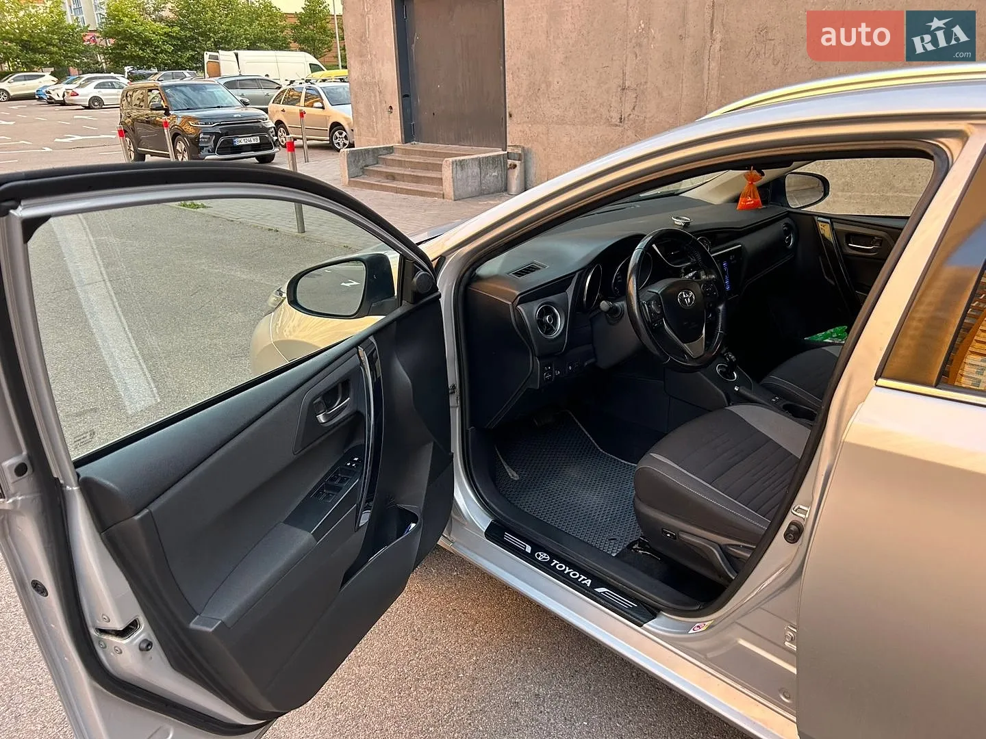 2015 Toyota Auris - мініатюра 7