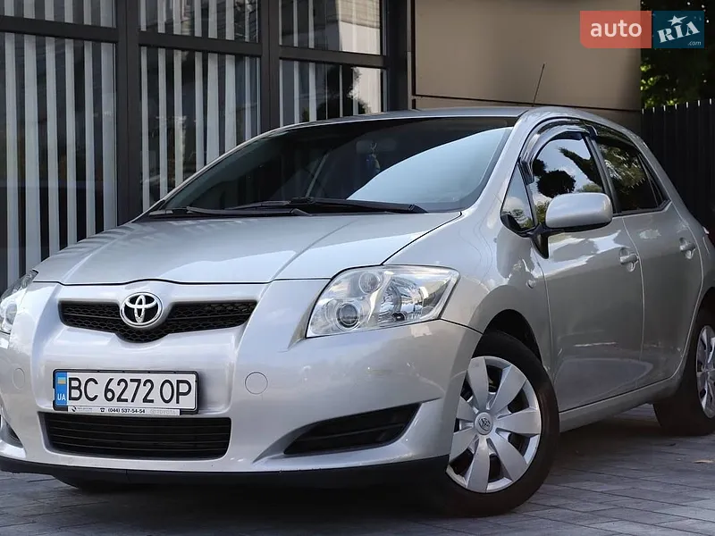 Toyota Auris