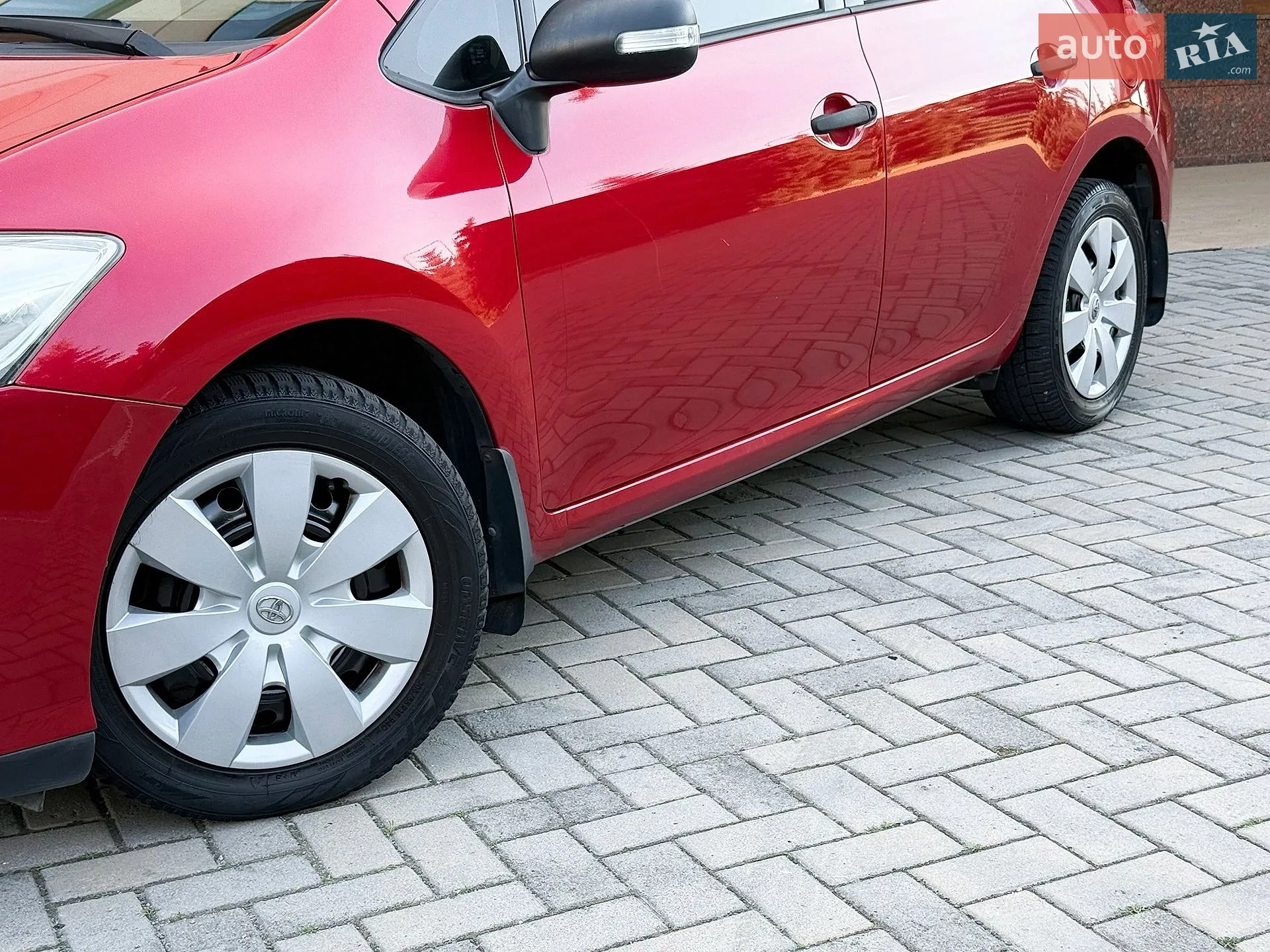 2011 Toyota Auris - мініатюра 10