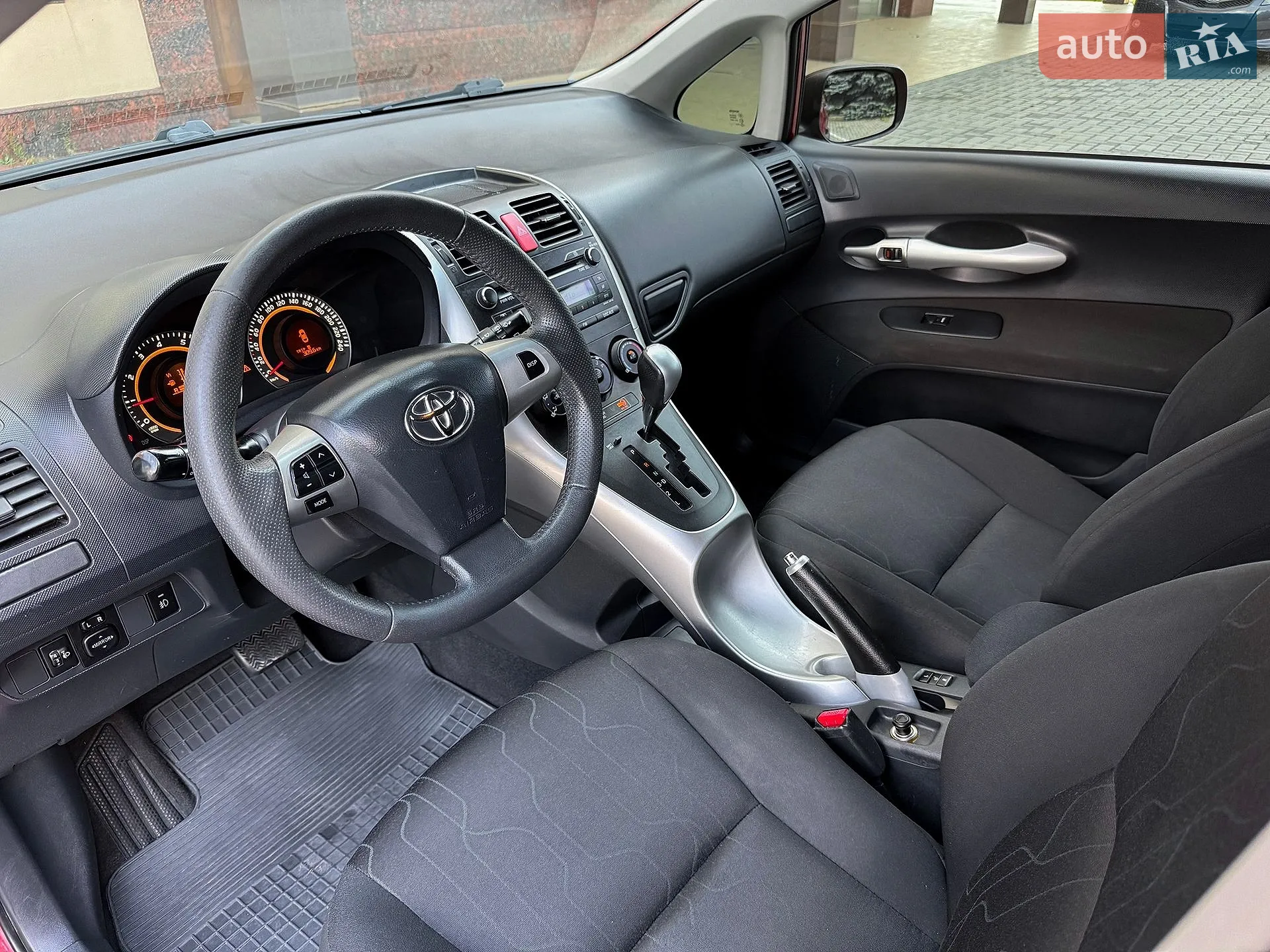 2011 Toyota Auris - мініатюра 58