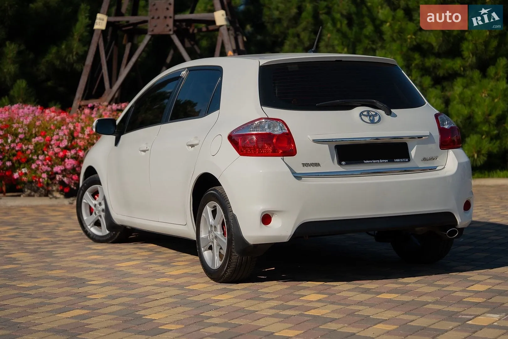 2011 Toyota Auris - мініатюра 8