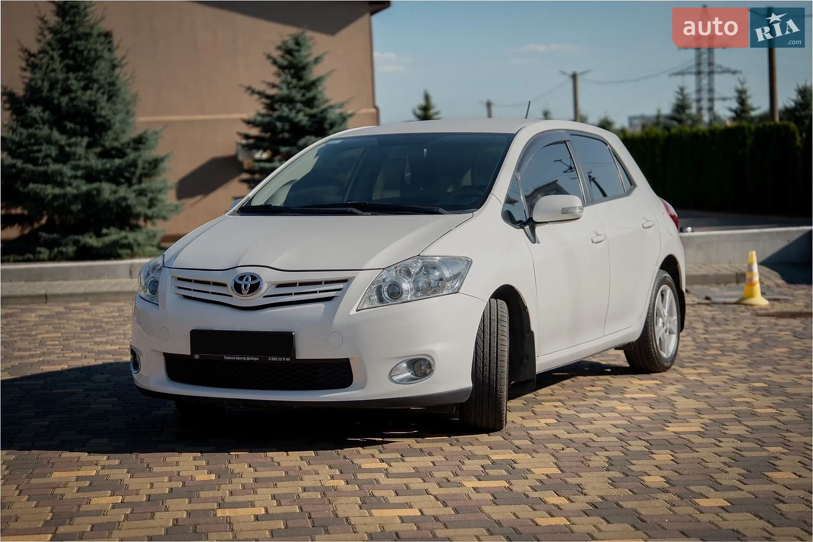 2011 Toyota Auris - мініатюра 10