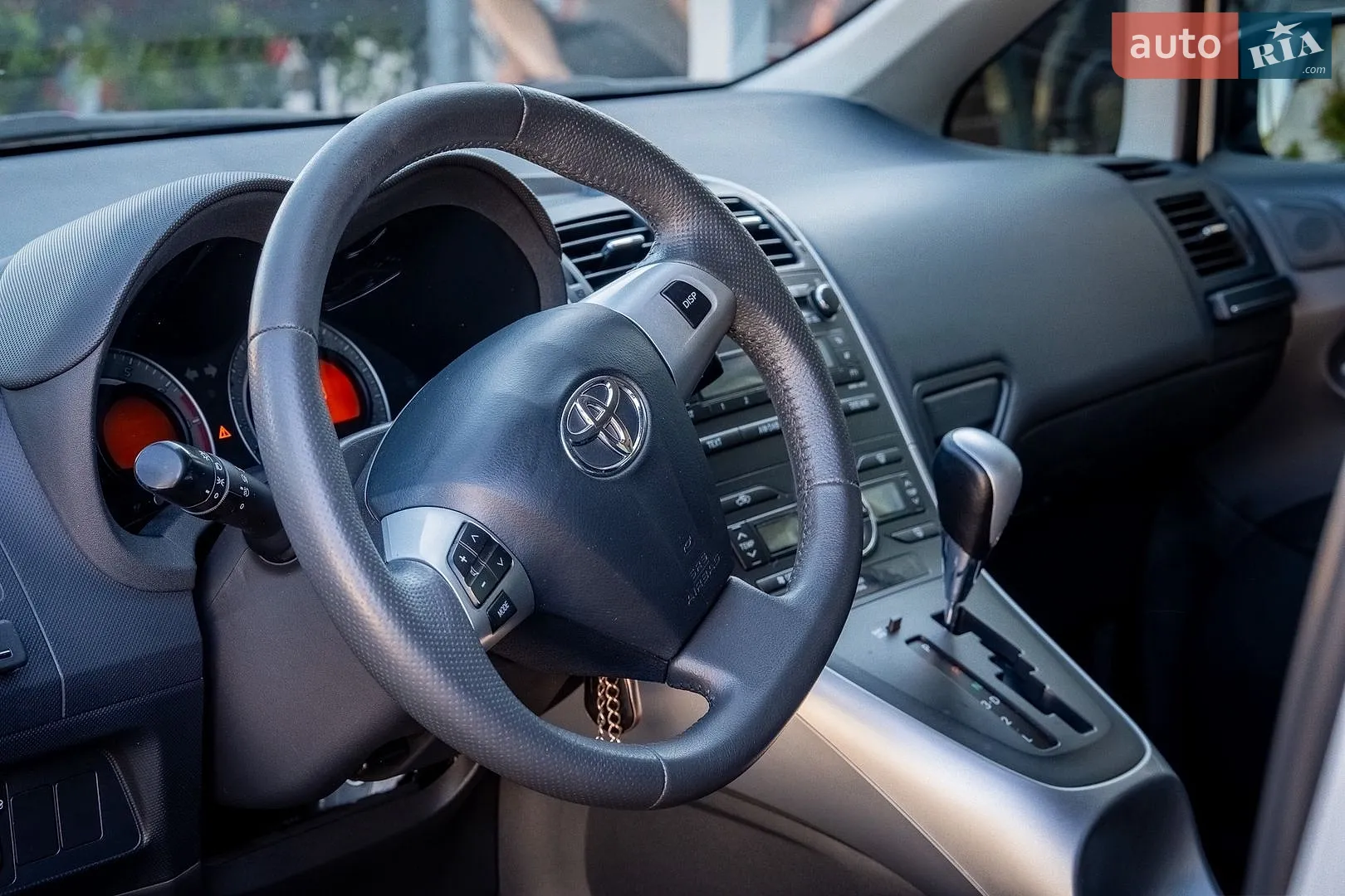 2011 Toyota Auris - мініатюра 12