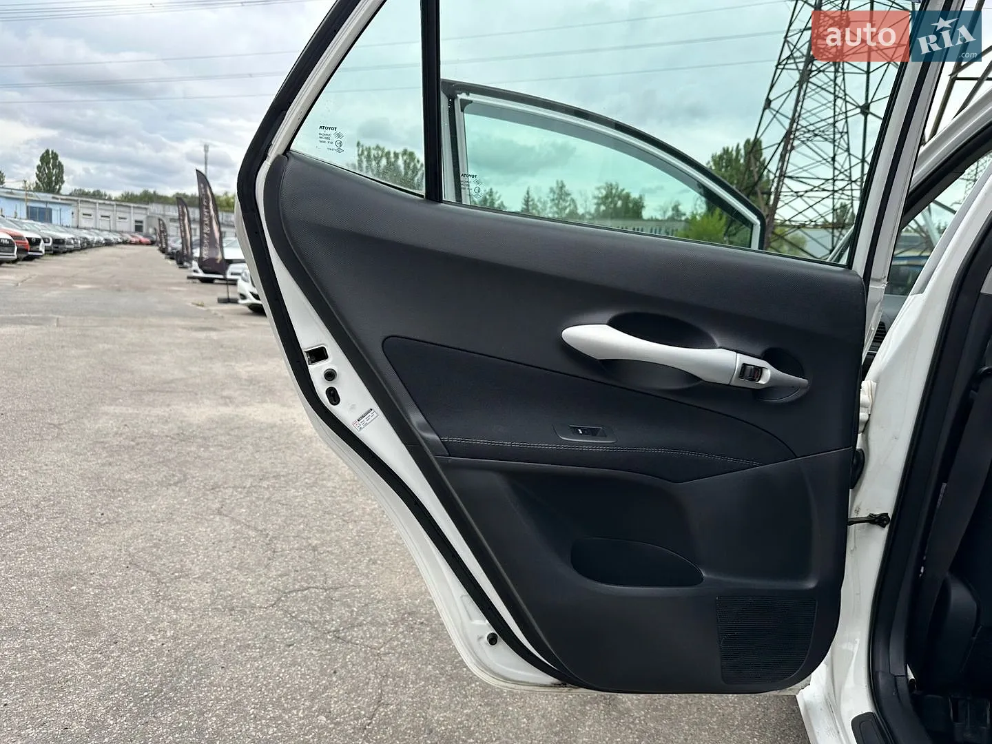 2011 Toyota Auris - мініатюра 16
