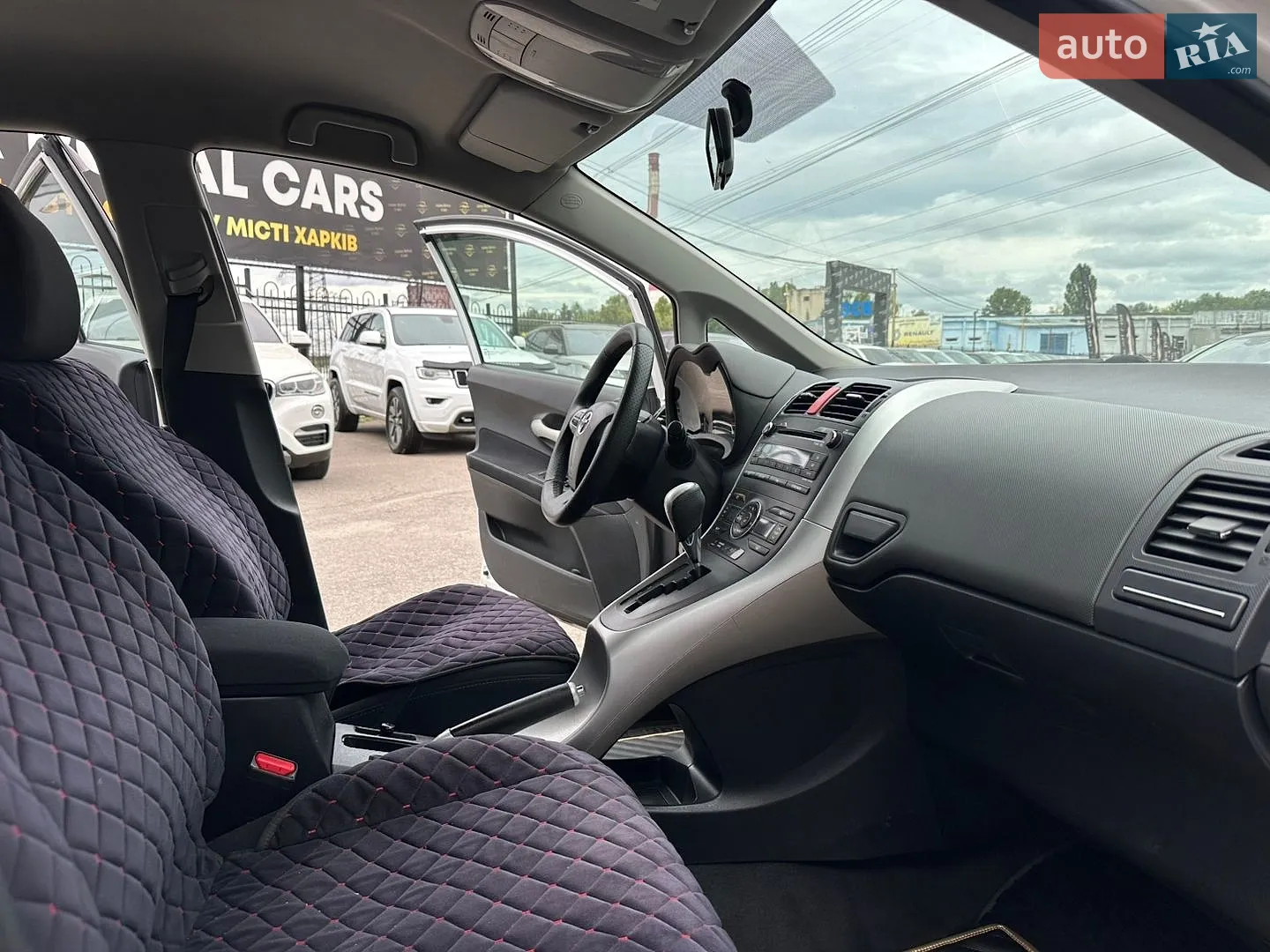 2011 Toyota Auris - мініатюра 21