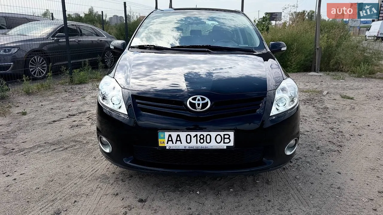 2010 Toyota Auris - мініатюра 3