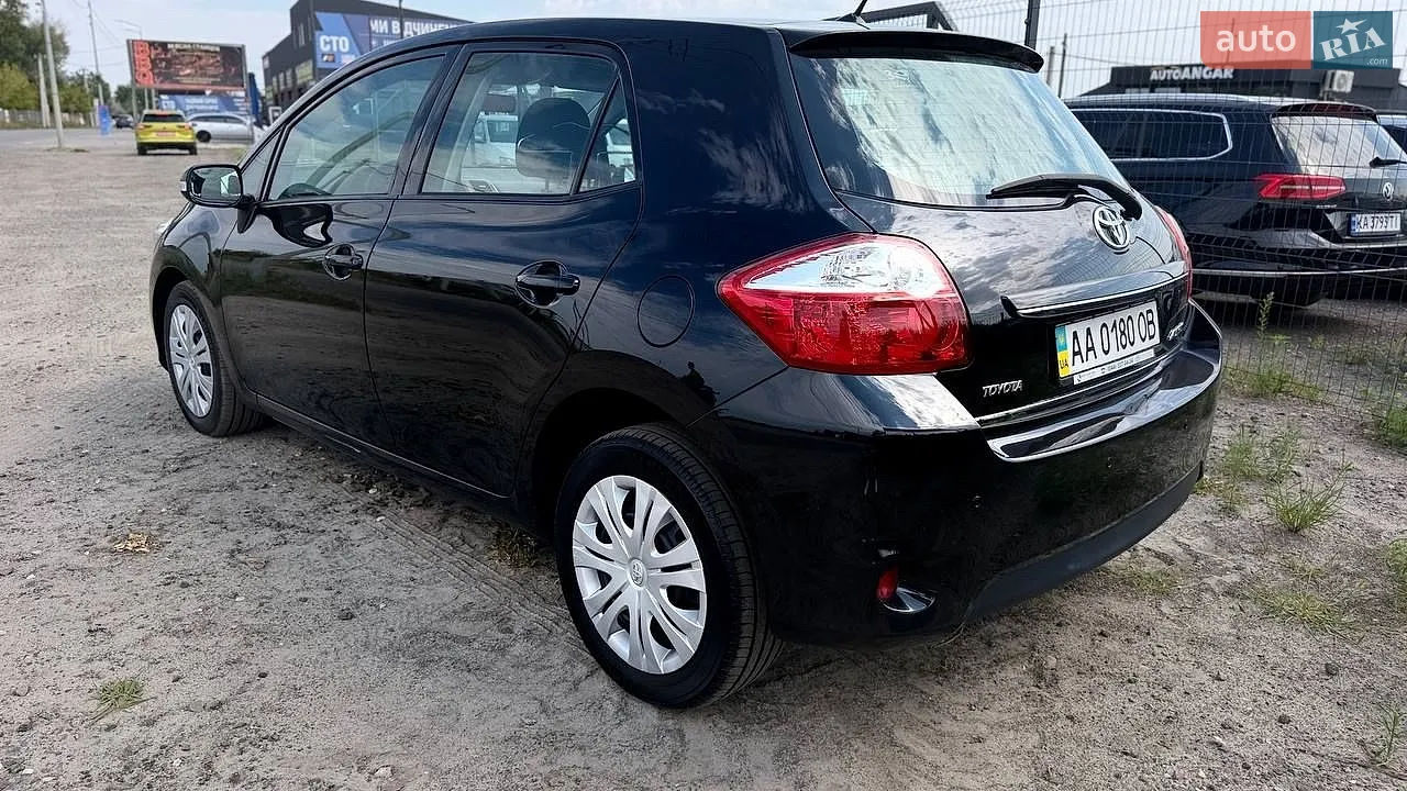 2010 Toyota Auris - мініатюра 7