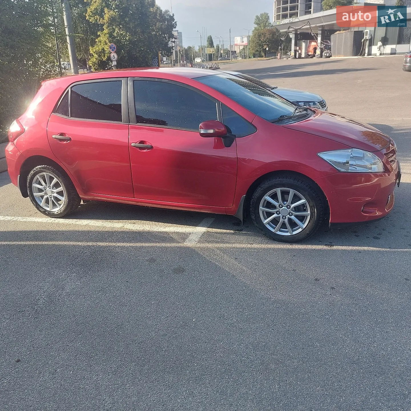 2010 Toyota Auris - мініатюра 4