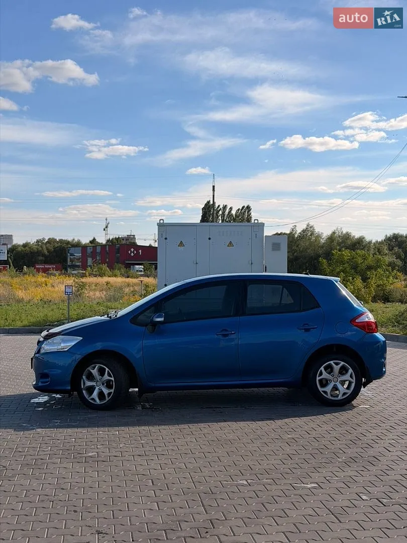 2011 Toyota Auris - мініатюра 7