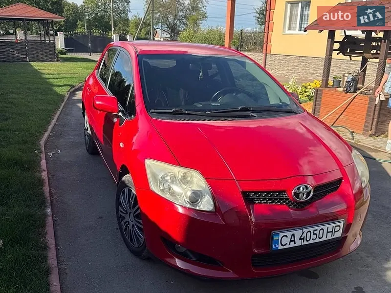 Toyota Auris