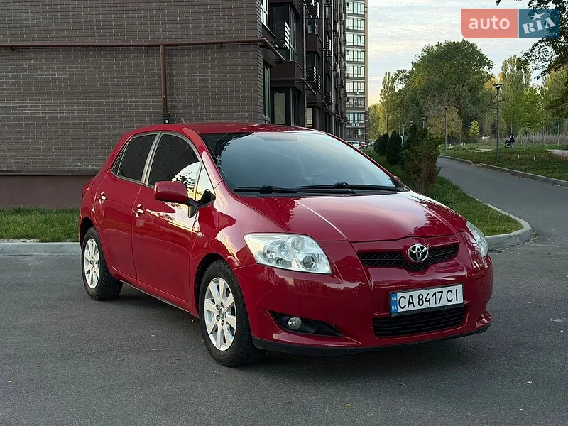 Toyota Auris