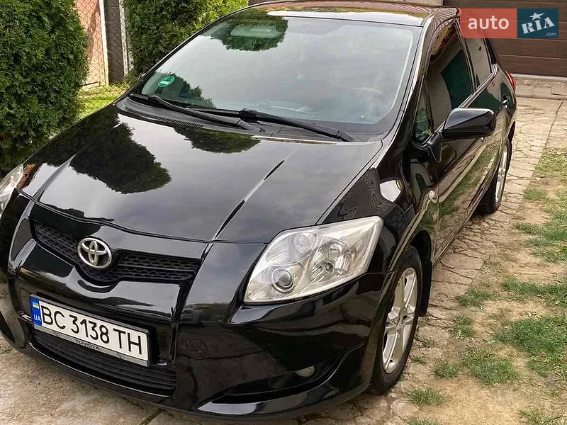 Toyota Auris