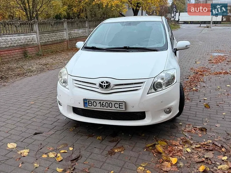 Toyota Auris