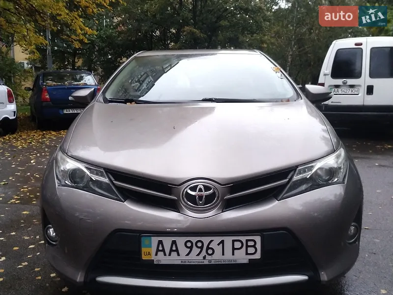 Toyota Auris
