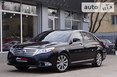 Седан Toyota Avalon 2011 в Одессе