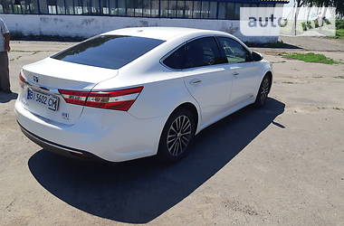 Седан Toyota Avalon 2014 в Полтаве