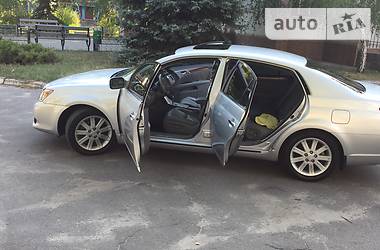 Седан Toyota Avalon 2007 в 
